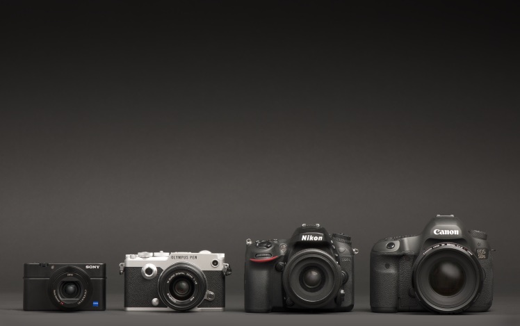 gemiddelde Pessimistisch Altijd Welke camera moet je kopen, wat zijn de verschillen tussen camera's?  Compactcamera - Systeemcamera - Spiegelreflexcamera - Zoom Academy |  Fotografietips