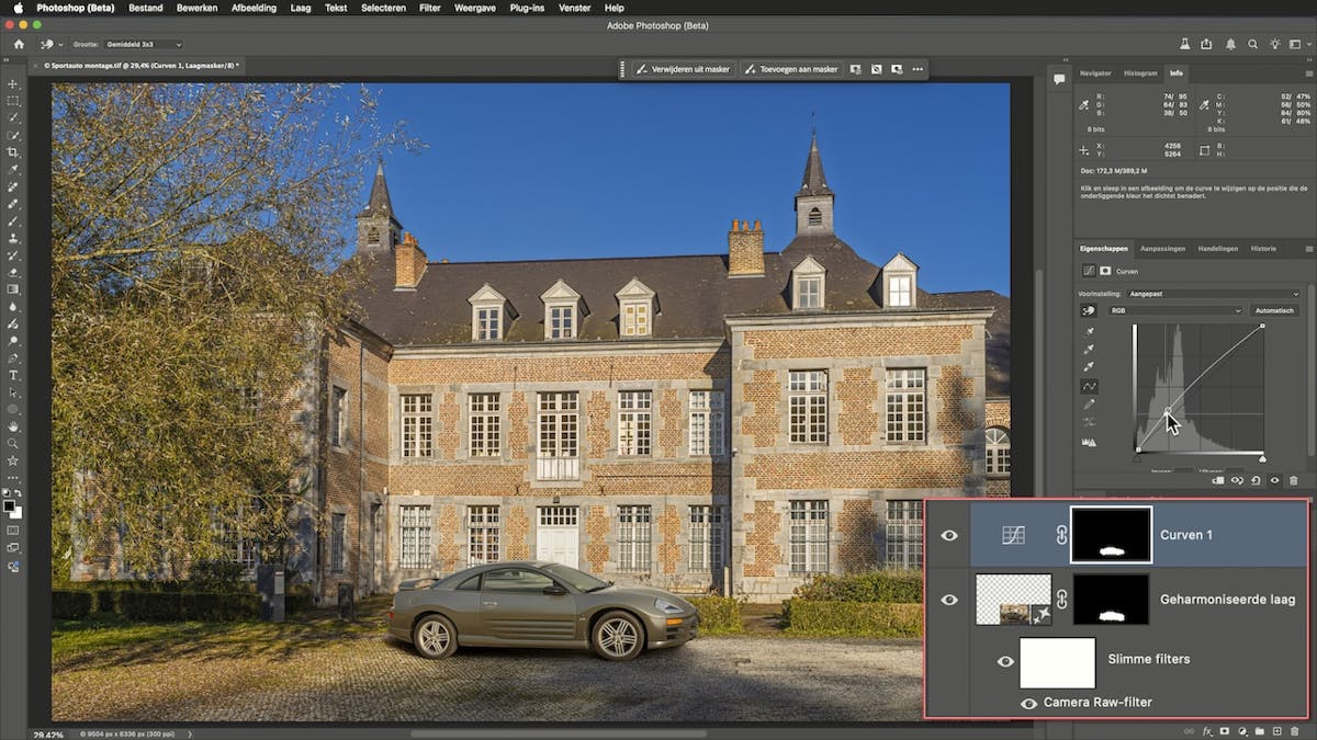 Met het Camera Raw filter kunnen we de auto en zijn schaduw nog wat verscherpen. Vinden we de auto te donker, dan lichten we hem op met een Curven aanpassingslaag.