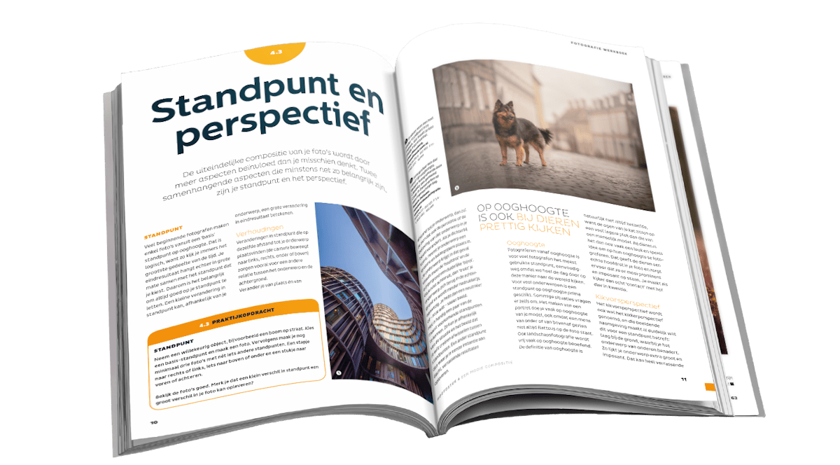 Een blik in het werkboek: theorie, voorbeelden en praktijkopdrachten naast elkaar.
